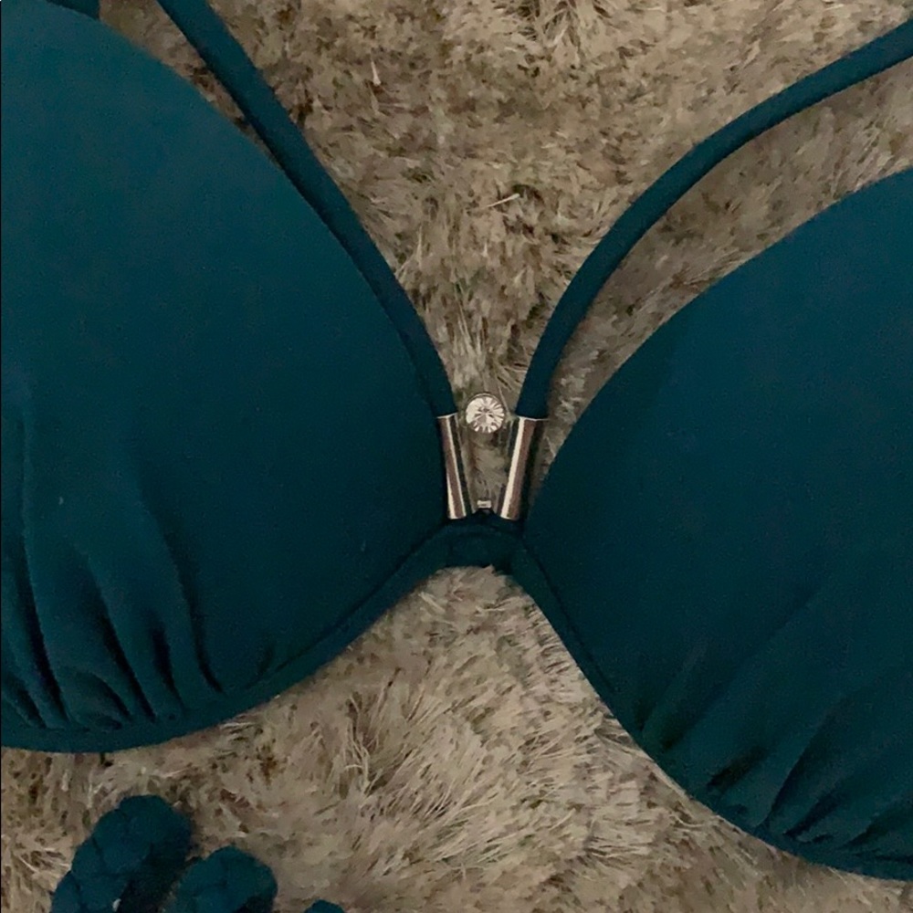 Bikini Set 👙 - Picture 2 of 6